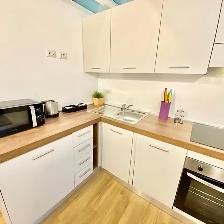 Apartamento Loft 20 Minuti Dal Duomo - Moderno E Accogliente